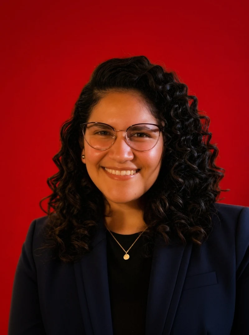 Joyce — Fundadora de Emergente